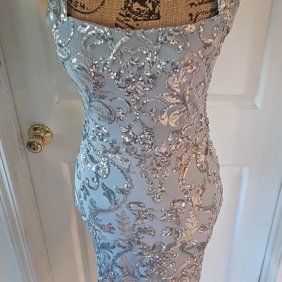 Sparkling Silver Sequin Mini Dress - Picture 2 of 7